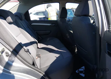 2011 Chevrolet Aveo 1Lt z USA, uszkodzony, nr VIN KL1TD5DEXBB194992